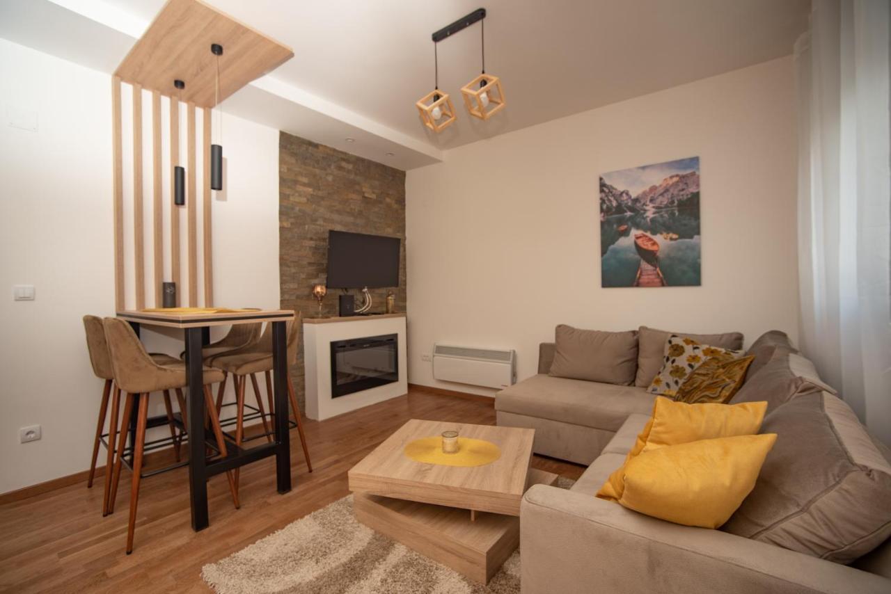 Seasons Aparthotel 4*
